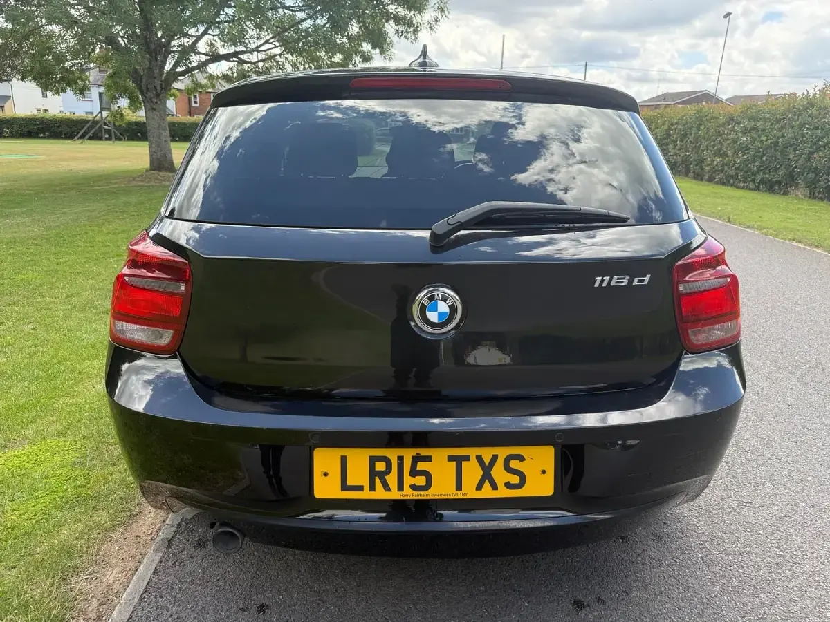 Used BMW 116 Sport Line 2015 Black Hatchback