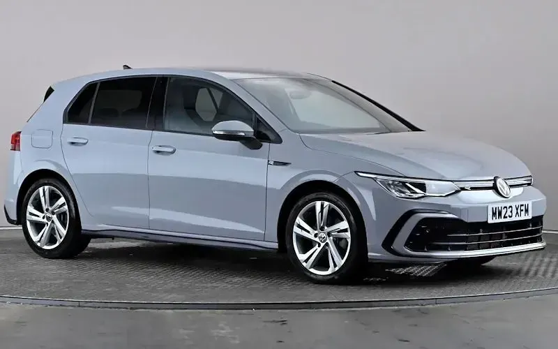 Used VW Golf VIII R-line 150 HP (110 kW) 2023 Hatchback