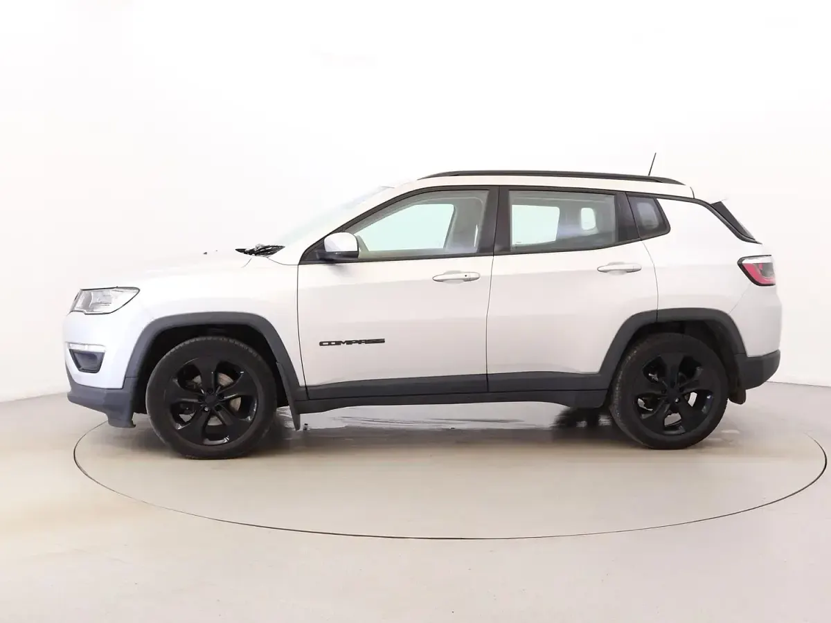 Used Jeep Compass Night Eagle 120 HP (88 kW) 2020 Silver SUV