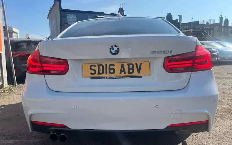 Used BMW 320 M Sport 184 HP (135 kW) 2016 White Sedan