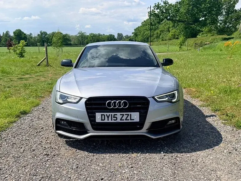 Used Audi A5 Black Edition 204 HP (150 kW) 2015 Silver Coupe