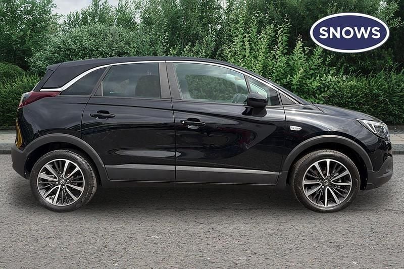 Used Vauxhall Crossland Elite 130 HP (95 kW) 2020 Black SUV