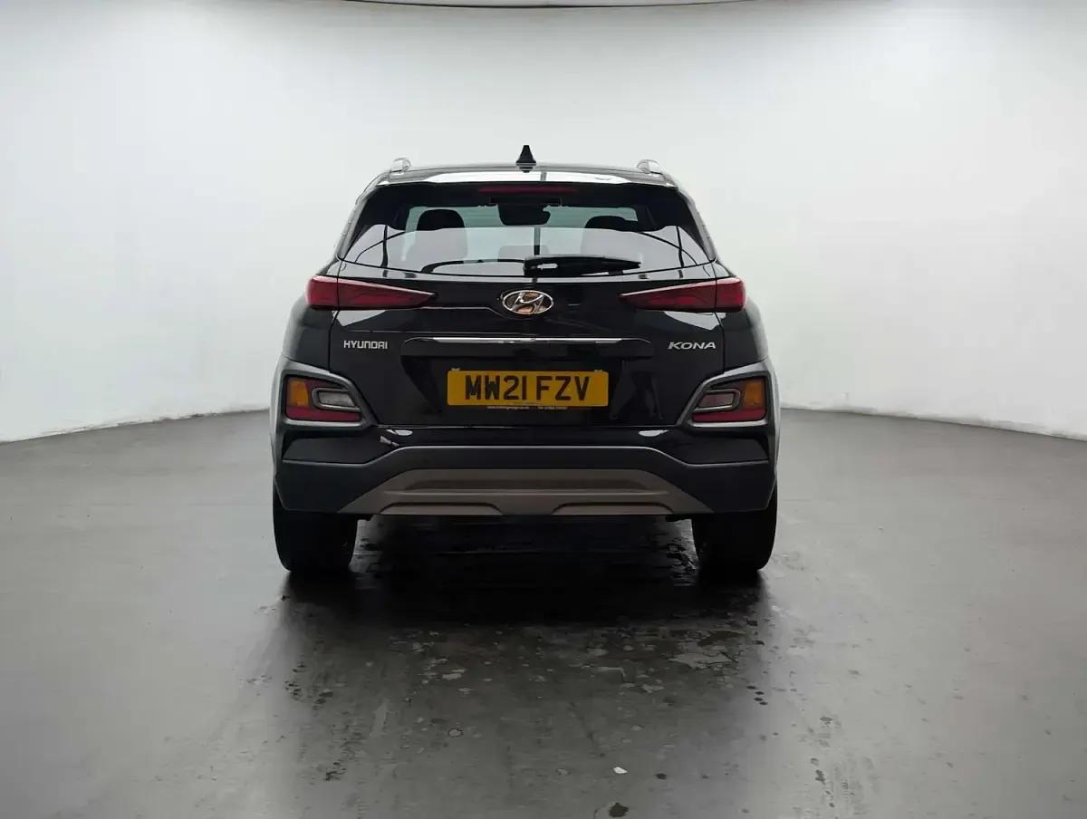 Used Hyundai Kona Premium 120 HP (88 kW) 2021 Black SUV