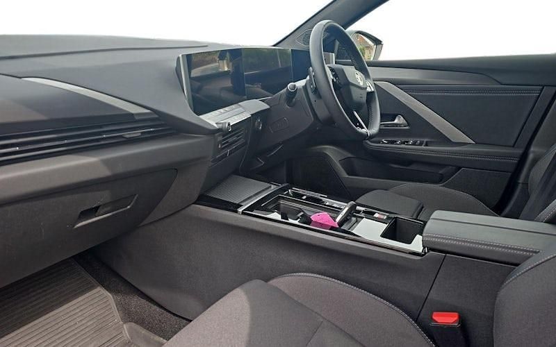 Gebraucht Vauxhall Astra 131 PS (96 kW) 2026 Kleinwagen