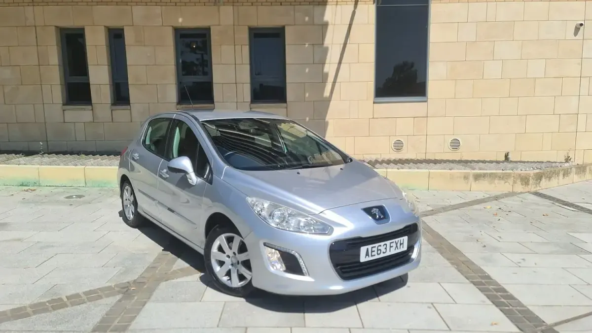 Used Peugeot 308 Active 2013 Silver Hatchback