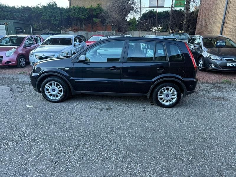 Used Ford Fusion Zetec 99 HP (72 kW) 2008 Black Hatchback