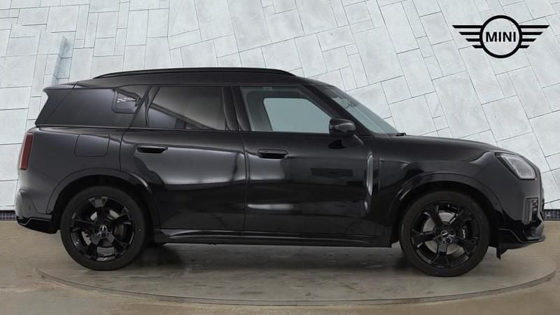 Used Mini Countryman 168 HP (123 kW) 2025 Black SUV