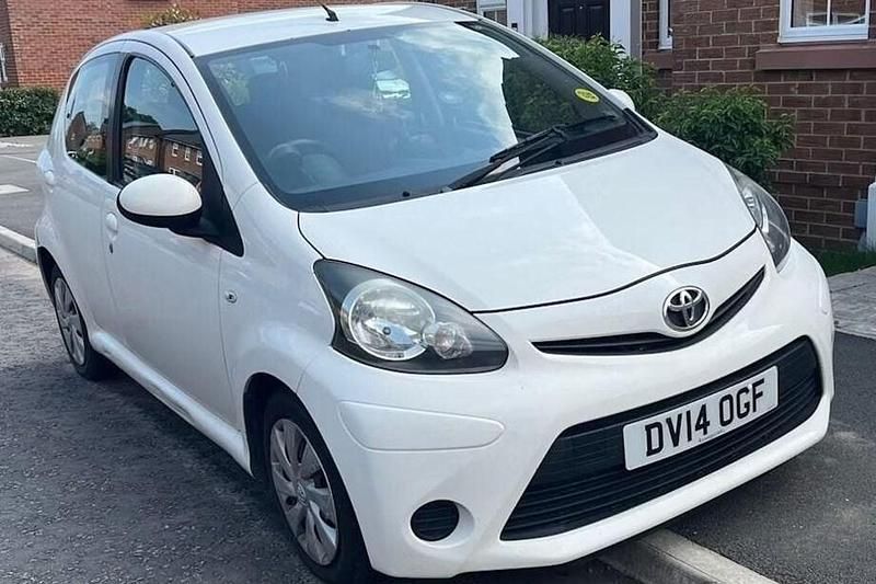 Used 2014 Toyota Aygo Hatchback | £3,988 (Super price) - Image 1/1