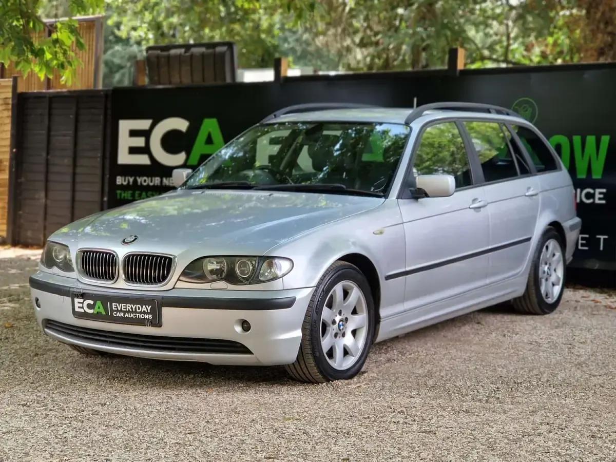 Used BMW 318 Comfort Edition 143 HP (105 kW) 2004 Silver Estate