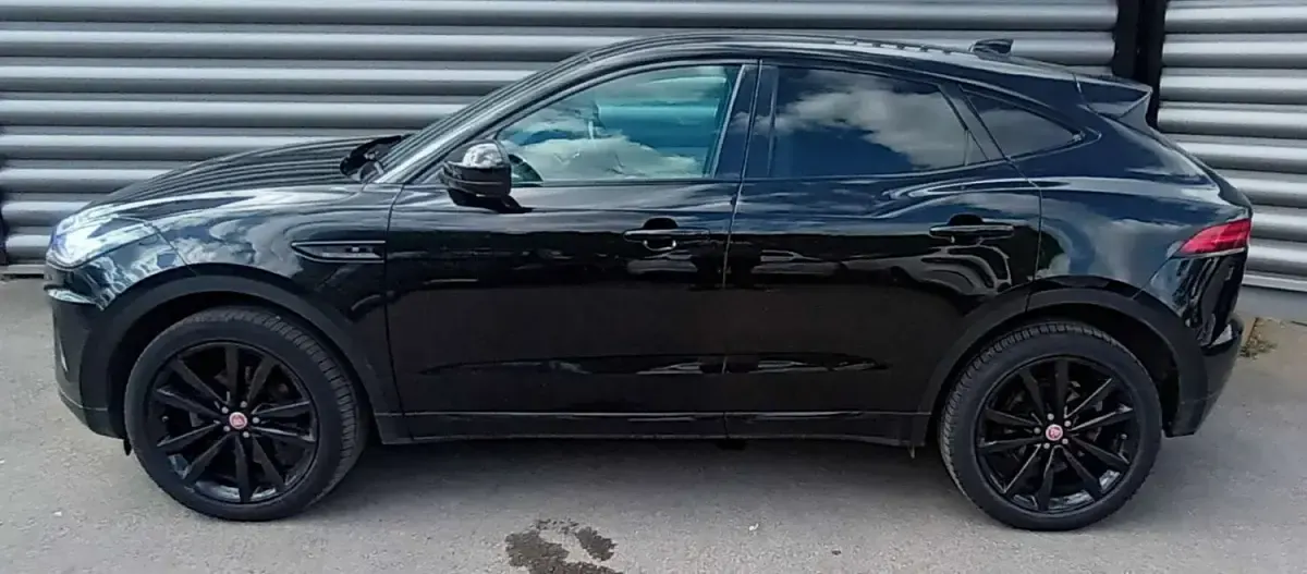 Used Jaguar E-Pace R-Dynamic 150 HP (110 kW) 2019 Black SUV