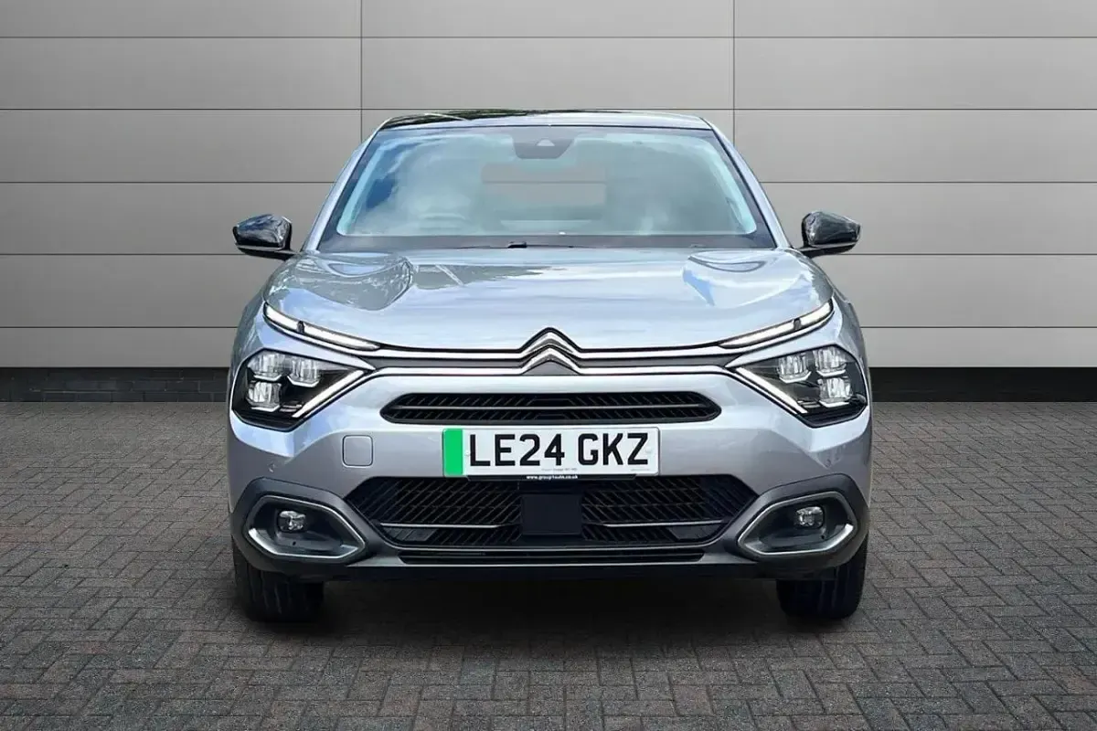 Second-hand Citroën e-C4 98 kW (134 CP) 2024 Gri SUV