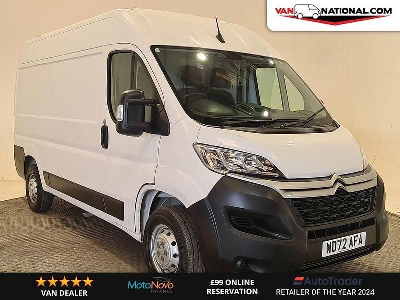 White Used 2022 Citroën Relay Van | £15,480 (Fair price) - Image 1/1