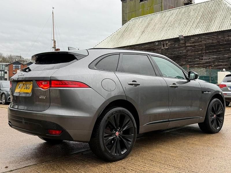 Used Jaguar F-Pace R-Sport 180 HP (132 kW) 2017 Grey SUV