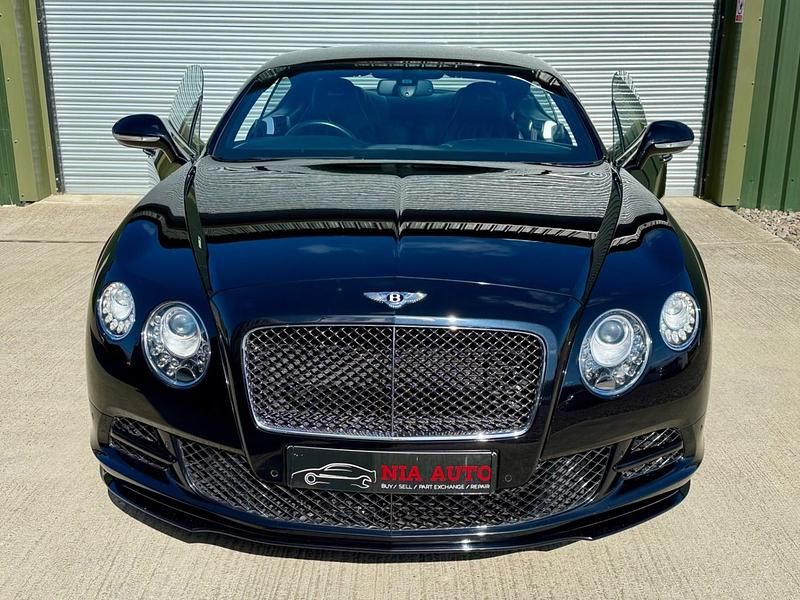 Used Bentley Continental 630 HP (463 kW) 2014 Black Sedan