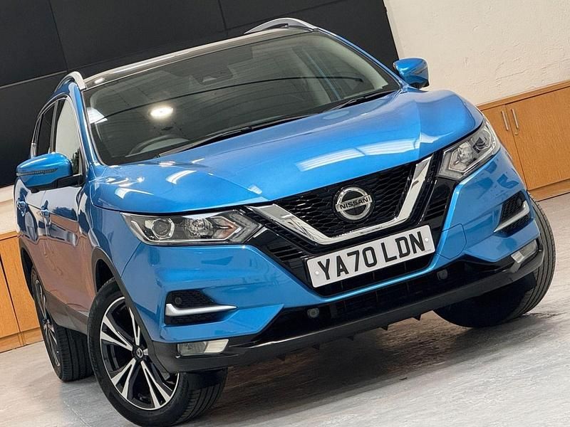 Used Nissan Qashqai N-Connecta 140 HP (102 kW) 2021 Blue SUV
