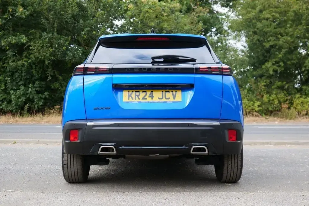 Used Peugeot 2008 Allure 130 HP (95 kW) 2024 Blue SUV