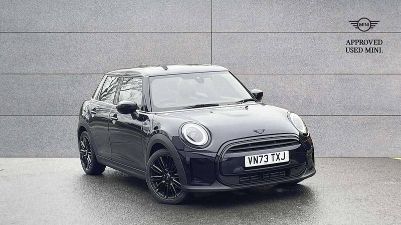 Used Mini Cooper Exclusive 134 HP (98 kW) 2023 Black Hatchback