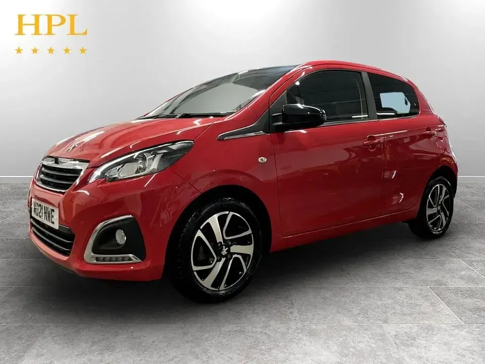 Used Peugeot 108 Allure 72 HP (52 kW) 2021 Red Hatchback