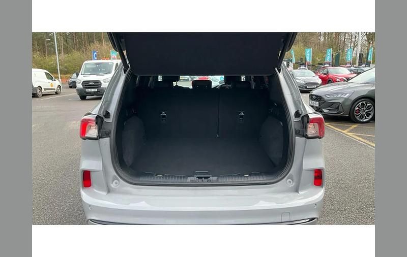 Used Ford Kuga 150 HP (110 kW) 2023 Grey SUV