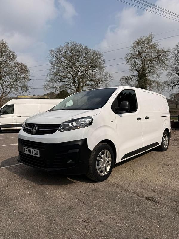 Used Vauxhall Vivaro 2020 White MPV