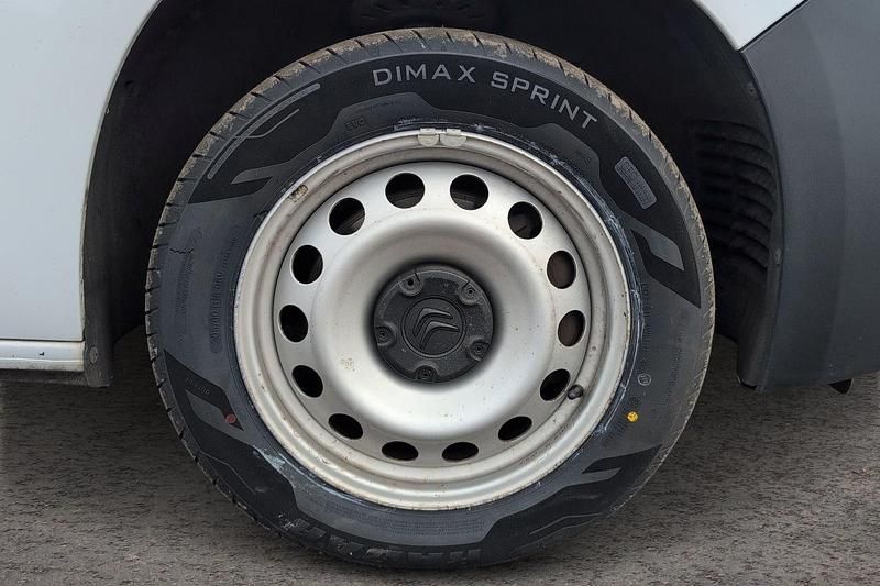 Used Citroën Berlingo 100 HP (73 kW) 2023 White MPV