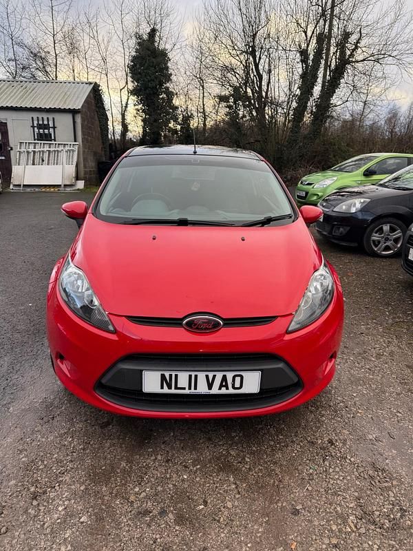 Used Ford Fiesta 2011 Red Hatchback