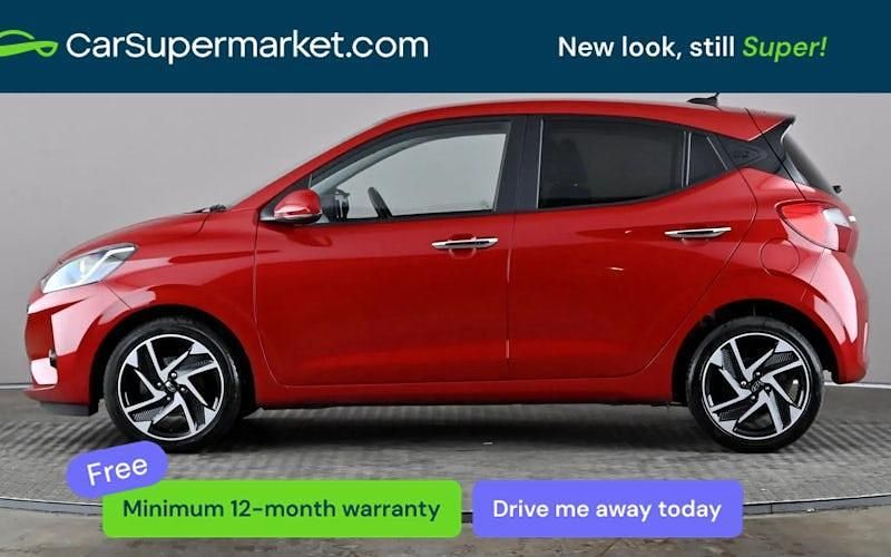 Used Hyundai i10 Premium 84 HP (61 kW) 2023 Red Hatchback