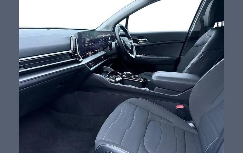 Used Kia Sportage 157 HP (115 kW) 2025 Grey SUV