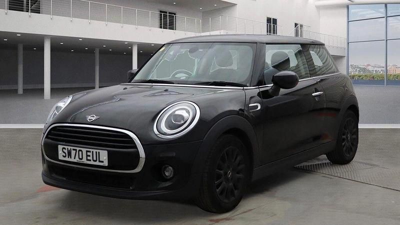 Black Used 2020 Mini Cooper Classic Hatchback | £11,990 (Good price) - Image 1/4