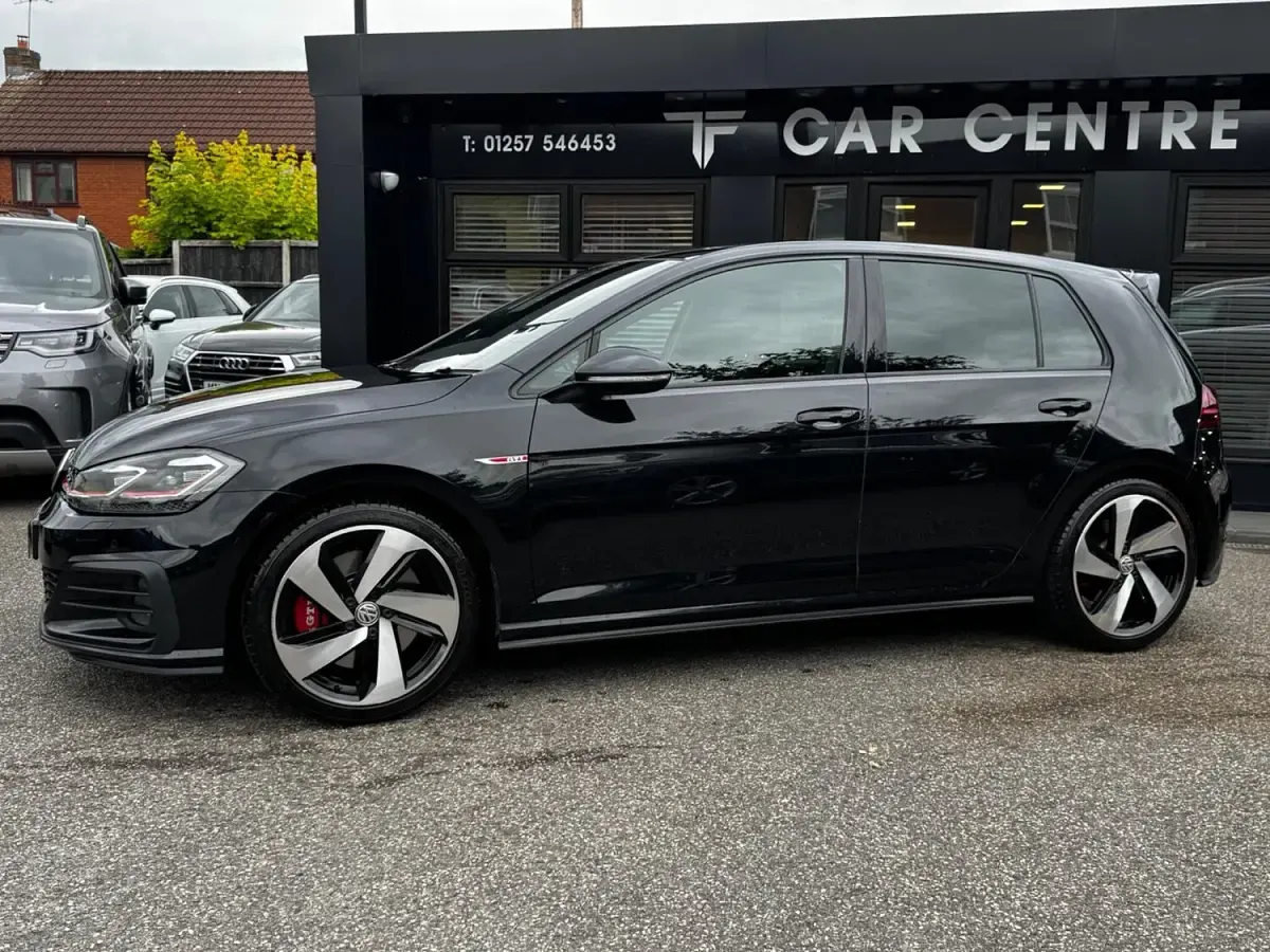 Used VW Golf VII GTI 245 HP (180 kW) 2019 Black Hatchback