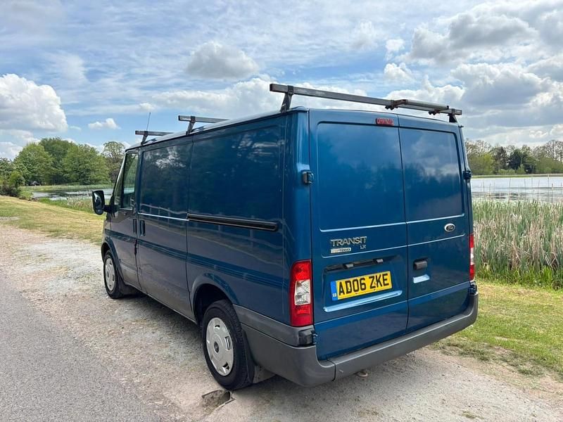 Used Ford Transit 85 HP (62 kW) 2006 Blue Van