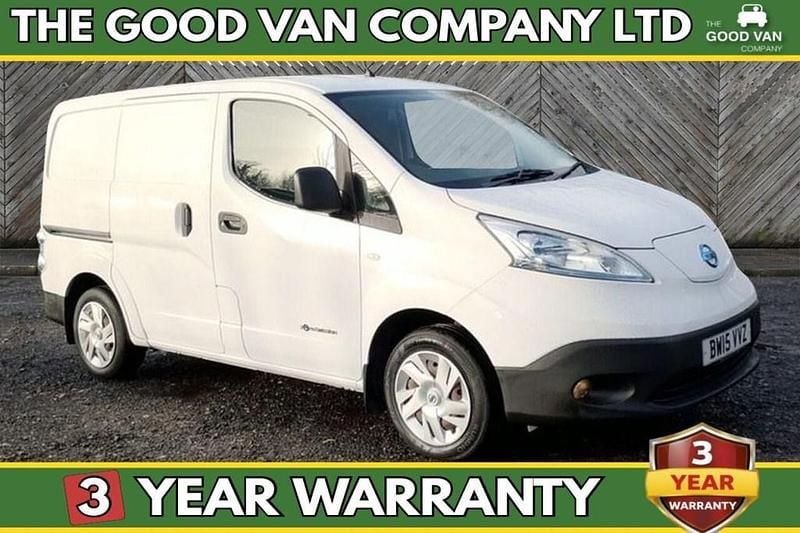 Used Nissan e-NV200 Acenta 80 kW (109 HP) 2015 White MPV