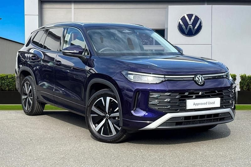 Purple Used 2025 VW Touran Elegance MPV | £36,490 - Image 1/4