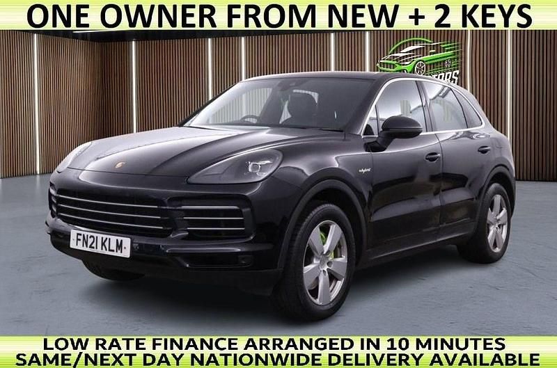 Used Porsche Cayenne 462 HP (339 kW) 2021 Black SUV