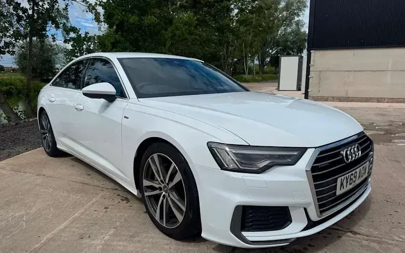 Used Audi A6 S-Line 245 HP (180 kW) 2019 White Sedan