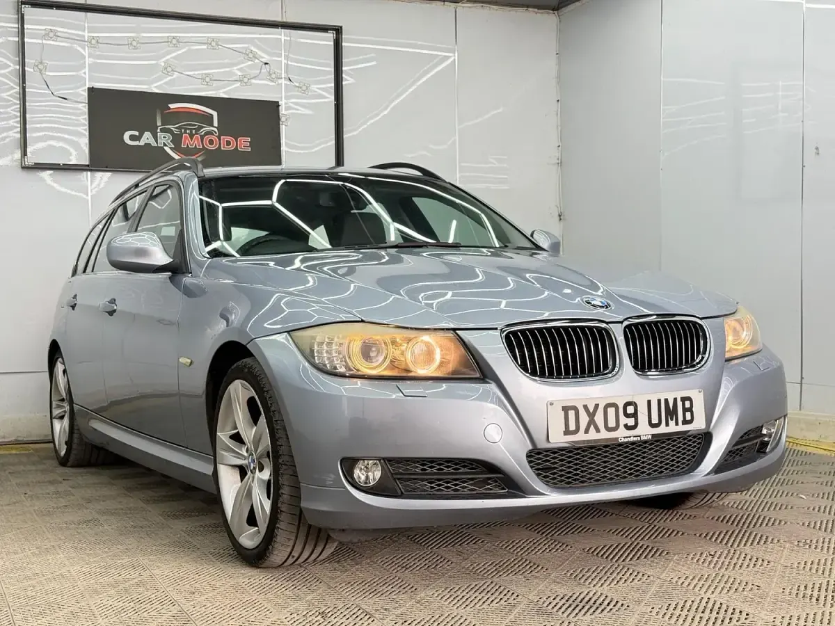 Used BMW 325 Performance 2009 Blue Estate