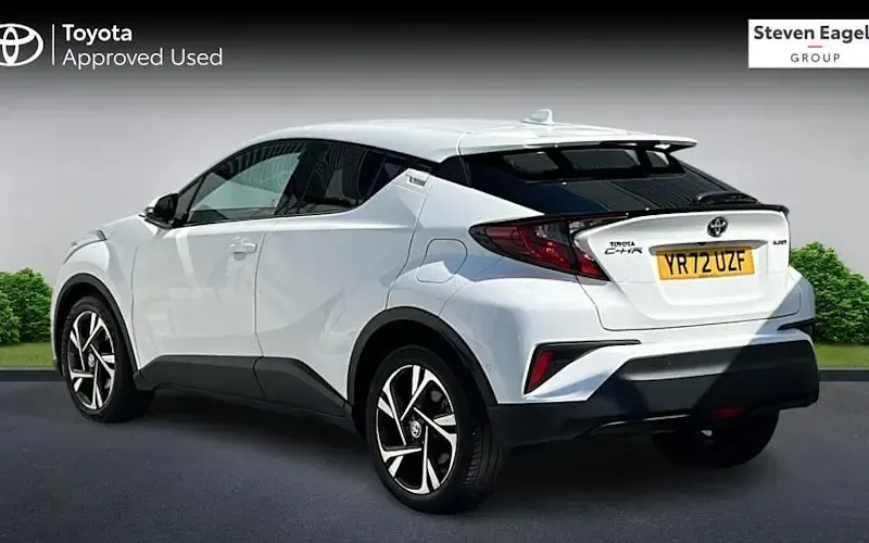 Used Toyota C-HR Design 122 HP (89 kW) 2022 White SUV