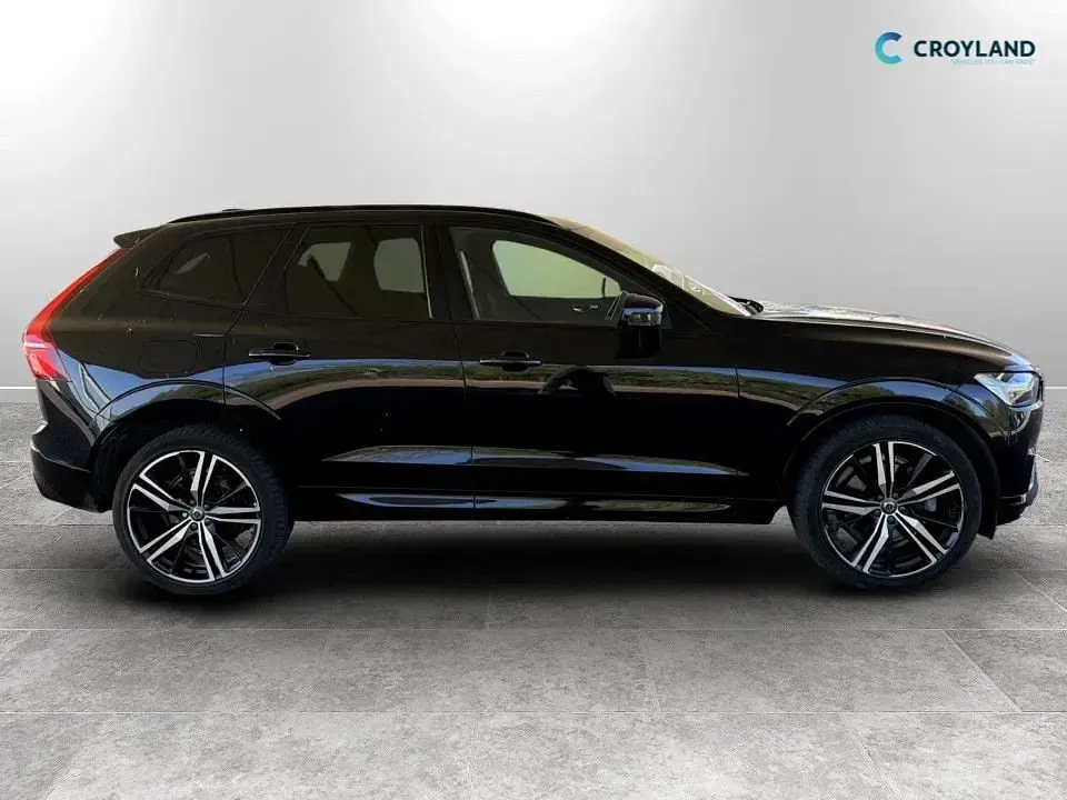 Used Volvo XC60 R-Design Pro 2021 Black SUV