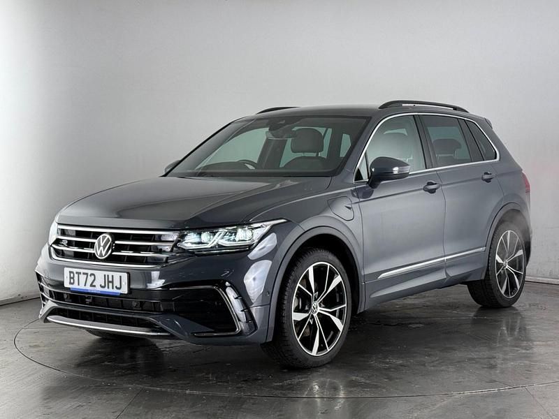 Used VW Tiguan R-line 245 HP (180 kW) 2023 Grey SUV