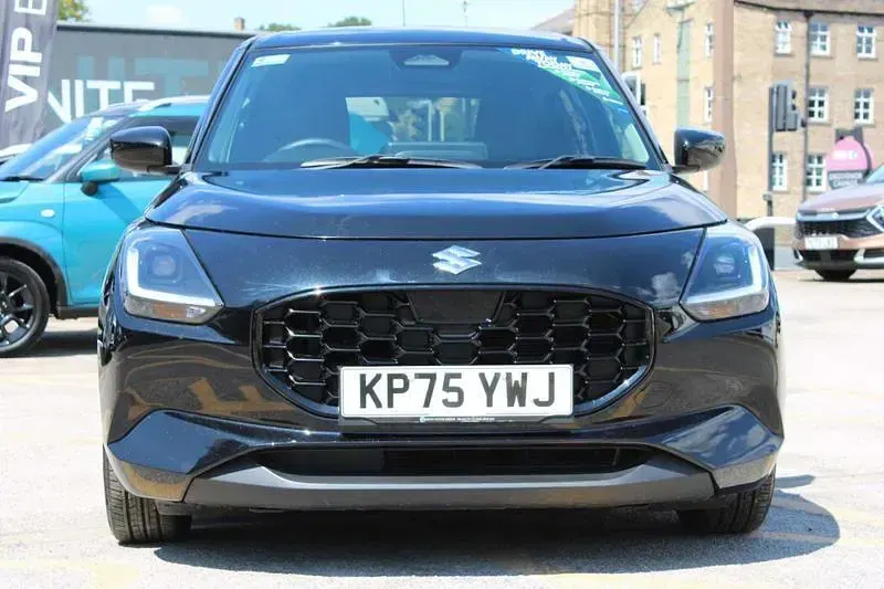 Used Suzuki Swift 82 HP (60 kW) 2025 Black Hatchback