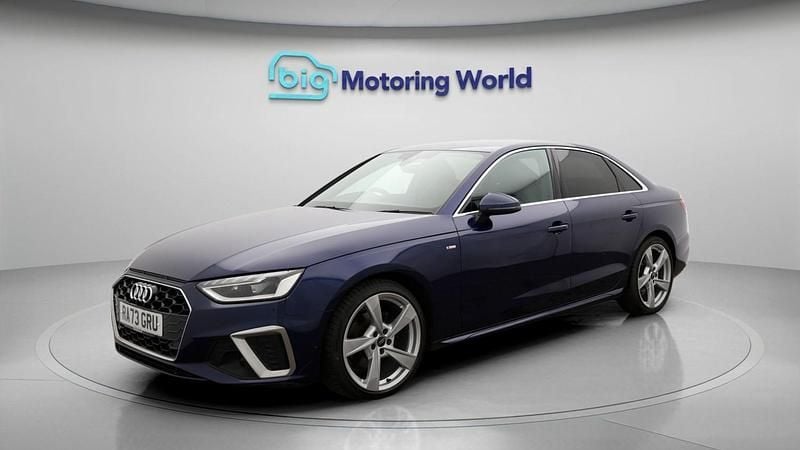 Used Audi A4 S-Line 150 HP (110 kW) 2024 Blue Sedan