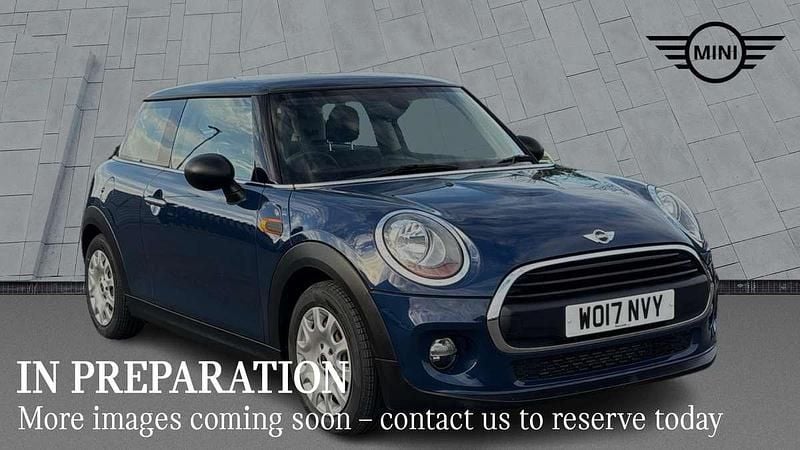 Blue Used 2017 Mini ONE Hatch Hatchback | £11,495 (Fair price) - Image 1/4