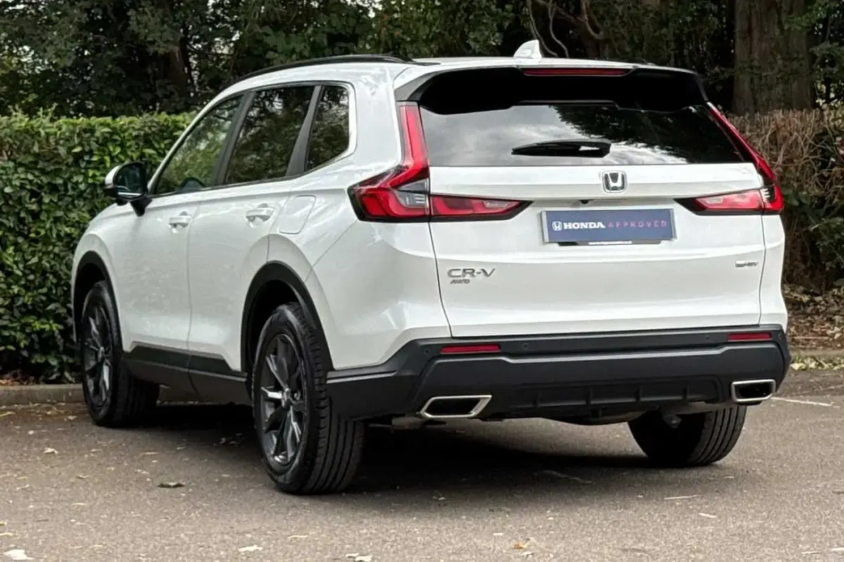 Used Honda CR-V Elegance 184 HP (135 kW) 2025 Platinum white SUV