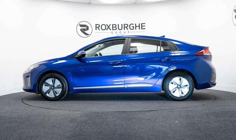 Used Hyundai Ioniq SE 141 HP (103 kW) 2022 Blue Hatchback