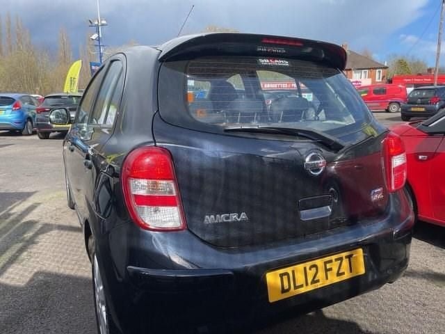 Second-hand Nissan Micra Acenta 98 CP (72 kW) 2012 Negru Hatchback