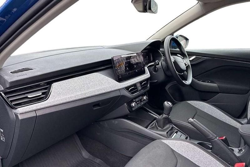 Used Skoda Scala SE 113 HP (83 kW) 2025 Race blue metallic Hatchback