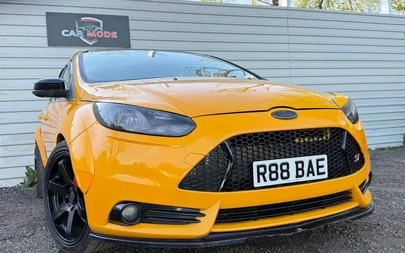 Used Ford Focus ST 250 HP (183 kW) 2014 Hatchback