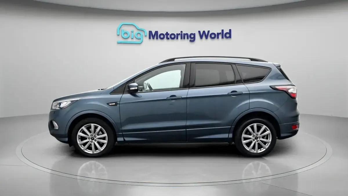 Used Ford Kuga ST-Line 150 HP (110 kW) 2020 Blue SUV
