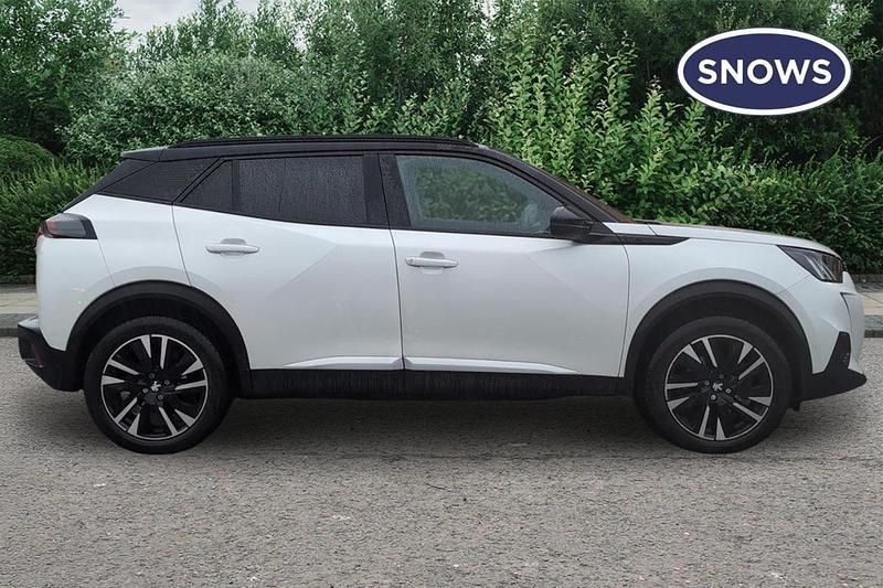 Used Peugeot e-2008 GT-line 100 kW (136 HP) 2020 White SUV