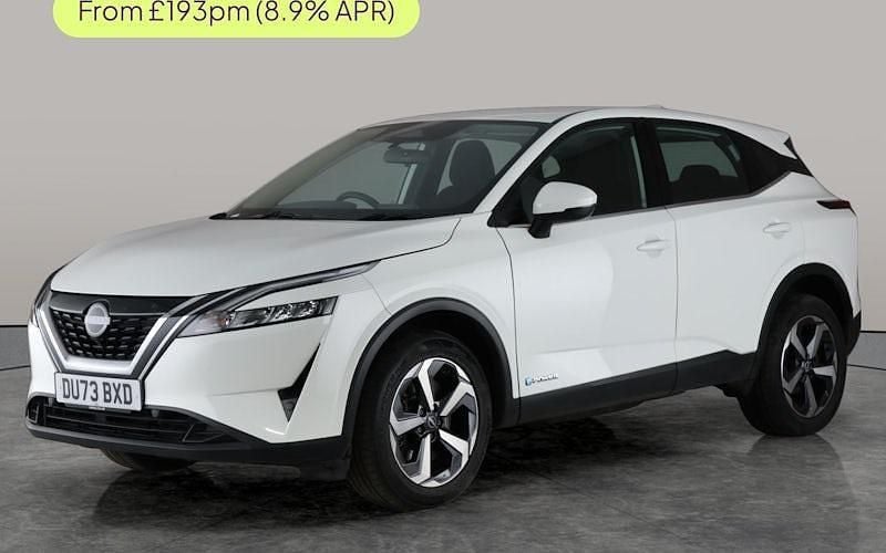 Used Nissan Qashqai Acenta Premium 190 HP (139 kW) 2023 White SUV